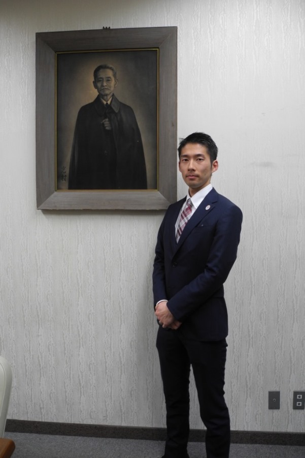 武田翔　尾崎行雄と共に